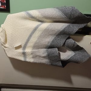 Women's Sweater Ponch